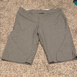 #332 The Limited. Cassidy Fit size 10